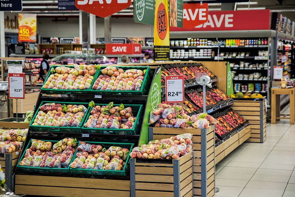 Whole Food retail store