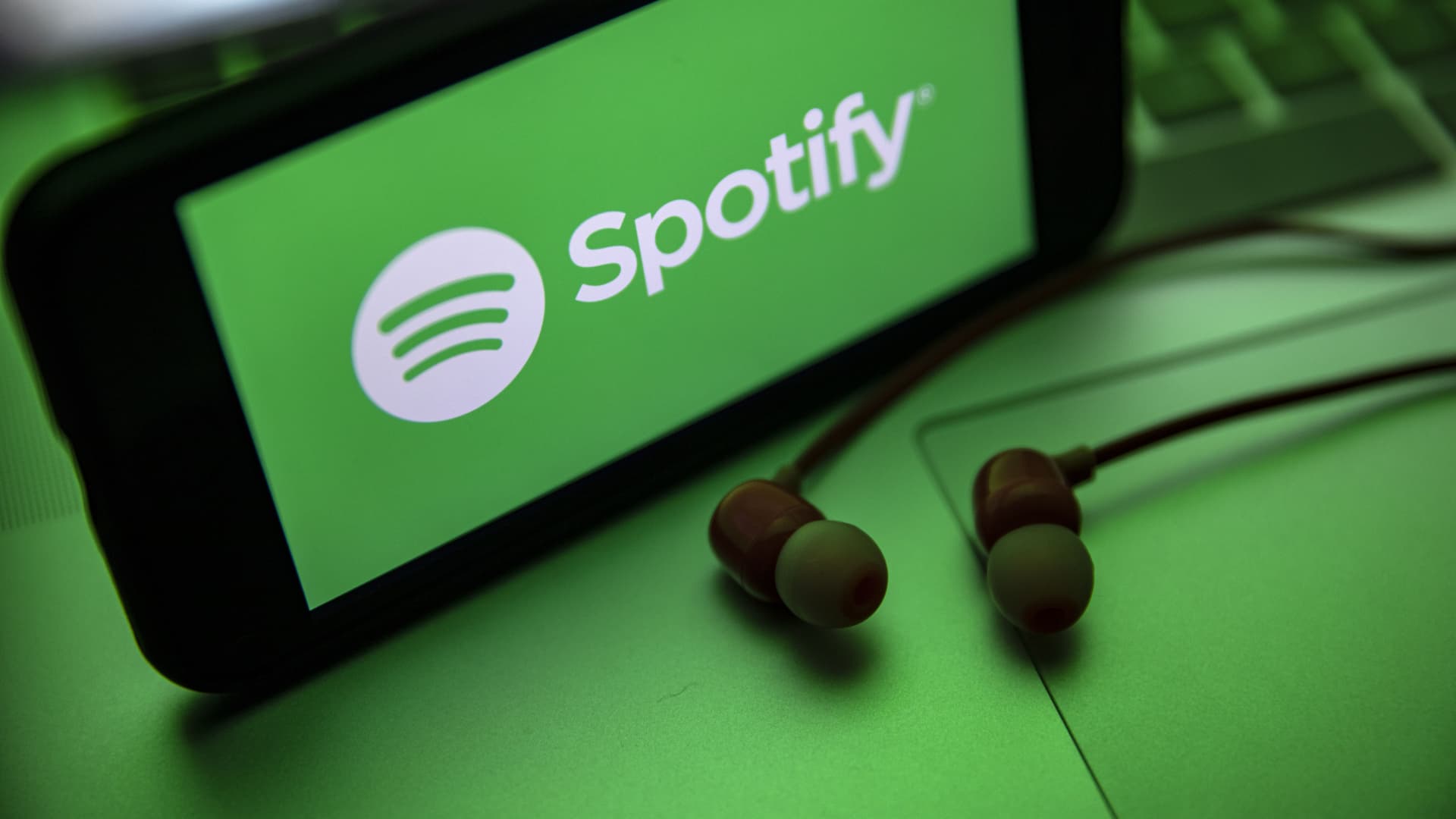 How to Make Spotify Louder