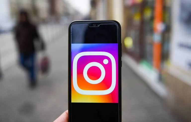 how to make a group chat on instagram