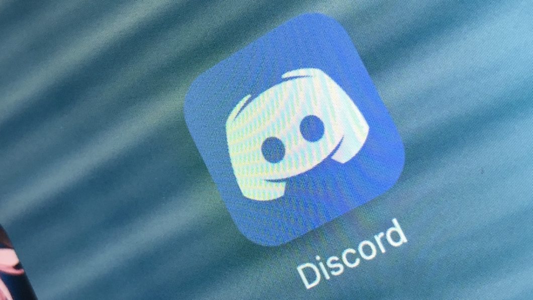 how to stop discord from opening on startup