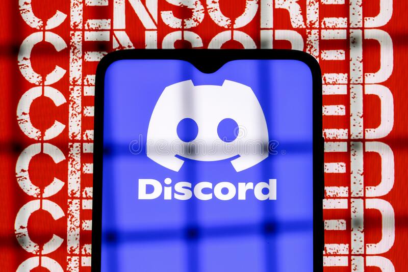 how to leave a discord server