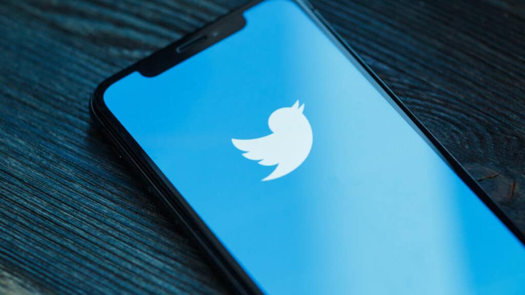 how to change content settings on twitter