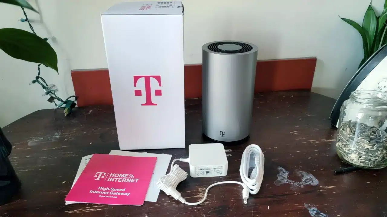 how to change name of t-mobile router