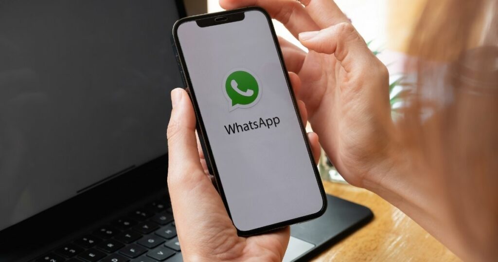 how to delete whatsapp messages