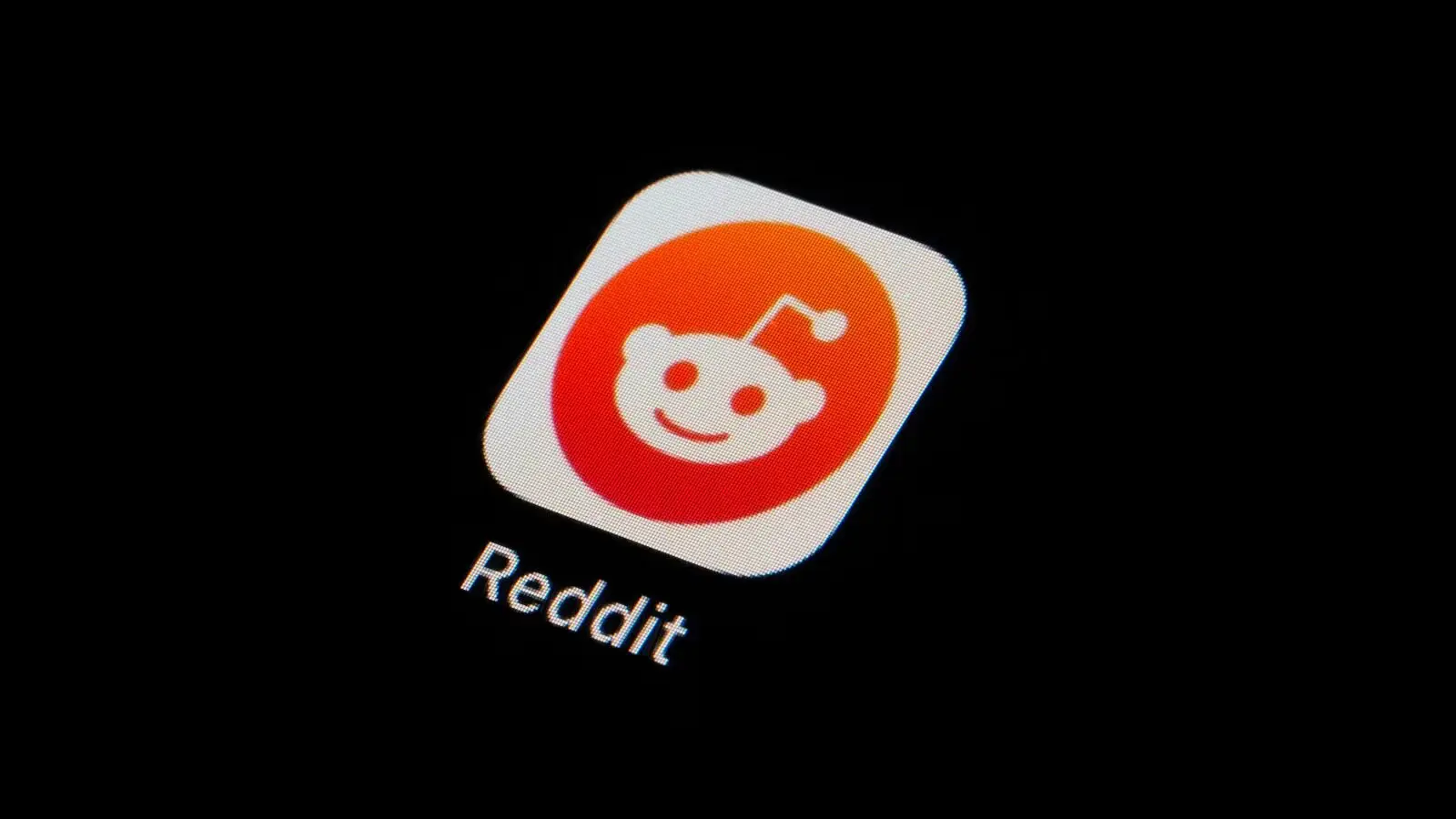 OpenAI will use Reddit Posts to train ChatGPT & other AI Models