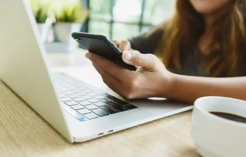how to unsync iphone from ipad