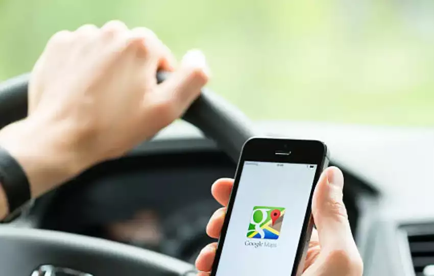 Waze vs Google Maps