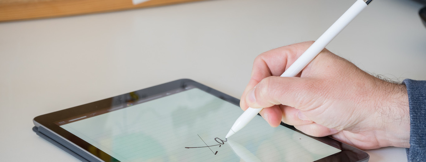 how to connect apple pencil to ipad without plugging in