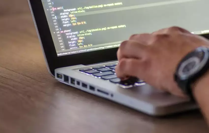 How to Choose a Software Development Company in 2024