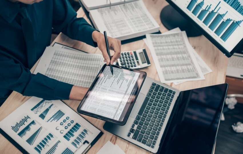 how to build business credit