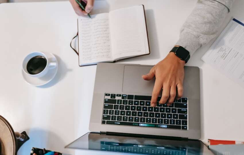 A simple CRM Approach for Solopreneurs That Actually Works