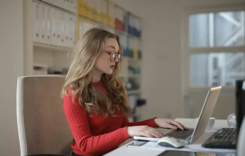 How to Start a Remote Bookkeeping Business